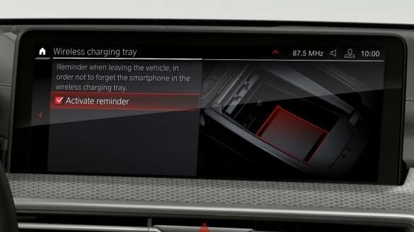 BMW X4 M Automobile F98 G02 LCI 2021 Facelift Telefonie mit Wireless Charging